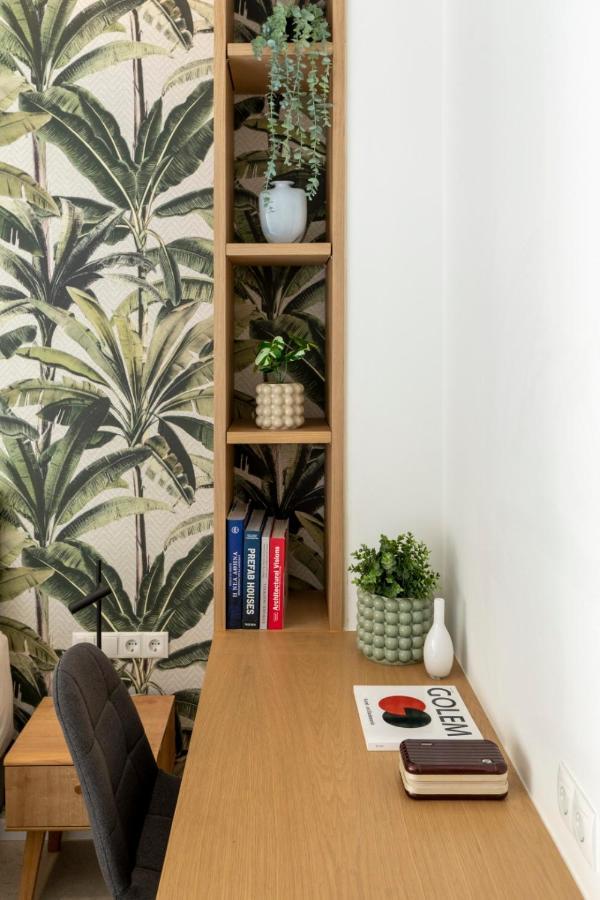 Modern 4Bd Apt Near Piraeus Port-Ath-15 Min Walk-Pirasmus Residencies ภายนอก รูปภาพ