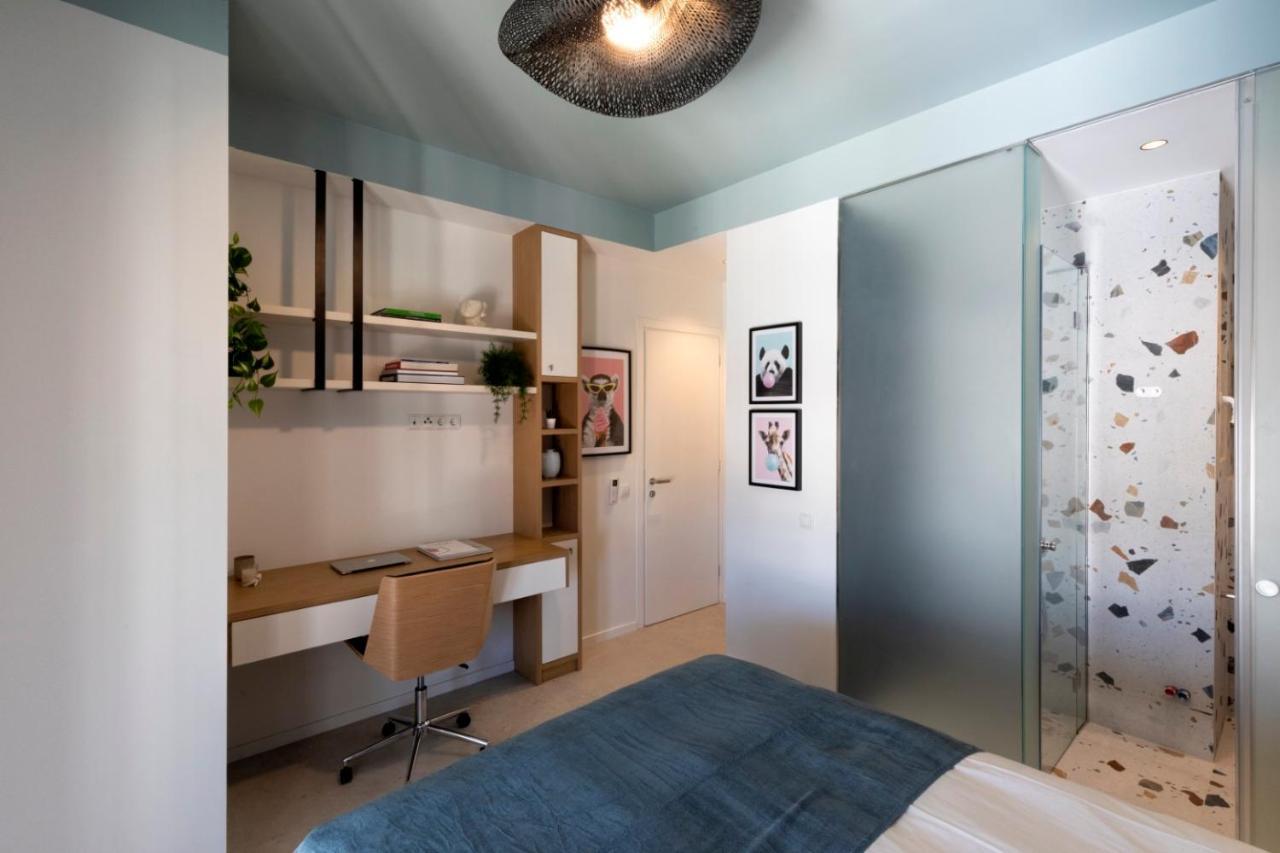 Modern 4Bd Apt Near Piraeus Port-Ath-15 Min Walk-Pirasmus Residencies ภายนอก รูปภาพ